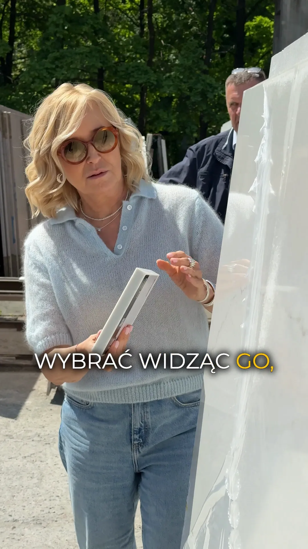kadr z realizacji Agata Młynarska dla Brial